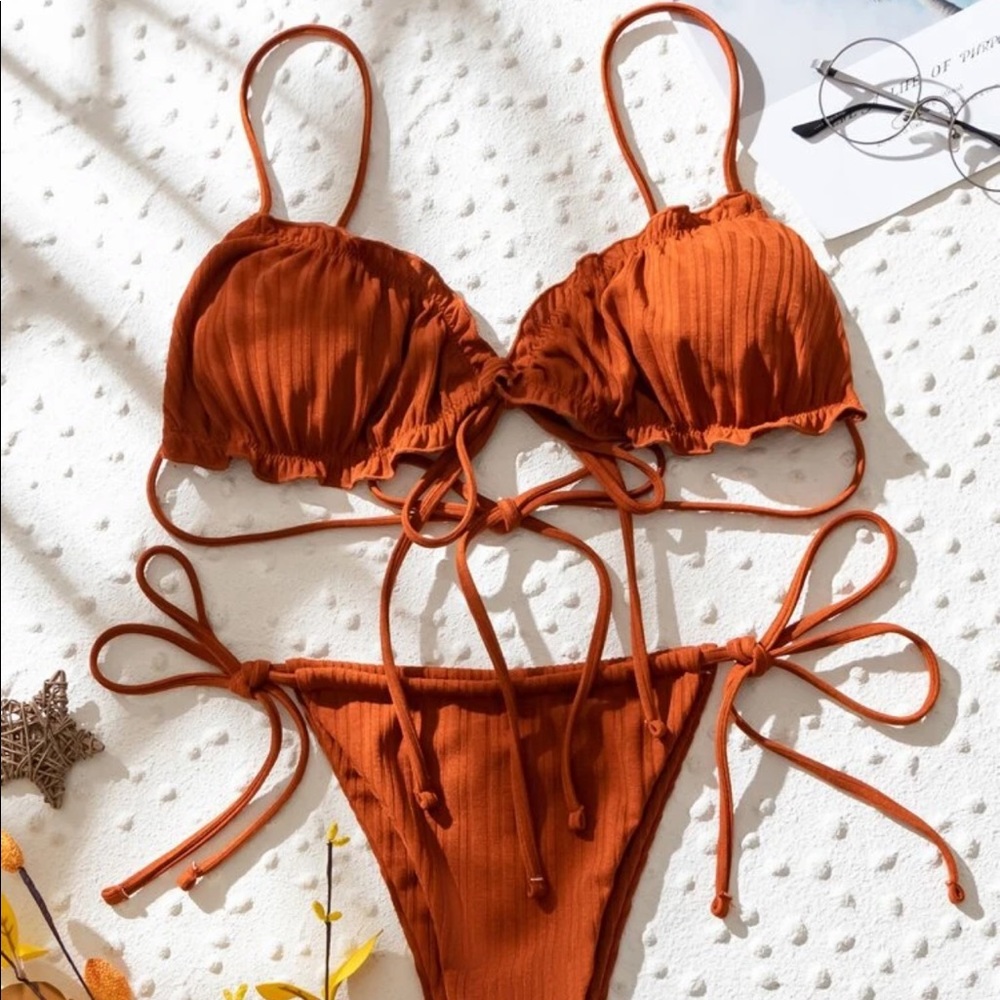 Brown lettuce trim thong bikini